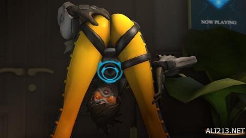 但同时也激 但同时也激